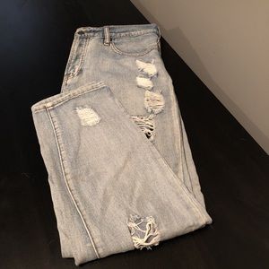 Brandy Melville distressed jeans
